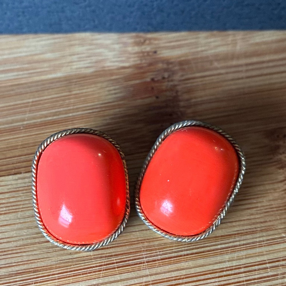 Vintage Marvella Clip On Earrings Coral Orange Cabochon Gold Tone Rope Studs